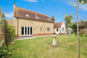 CHERRYWOODS- click for photo gallery